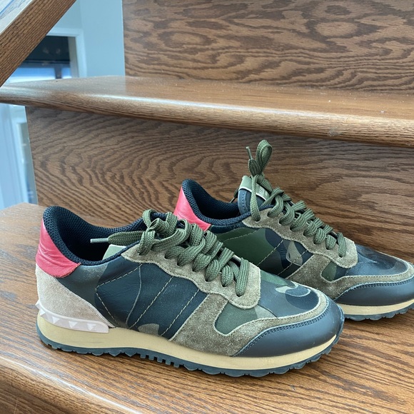 Valentino Garavani Shoes - Valentino Rockrunner camo sneakers